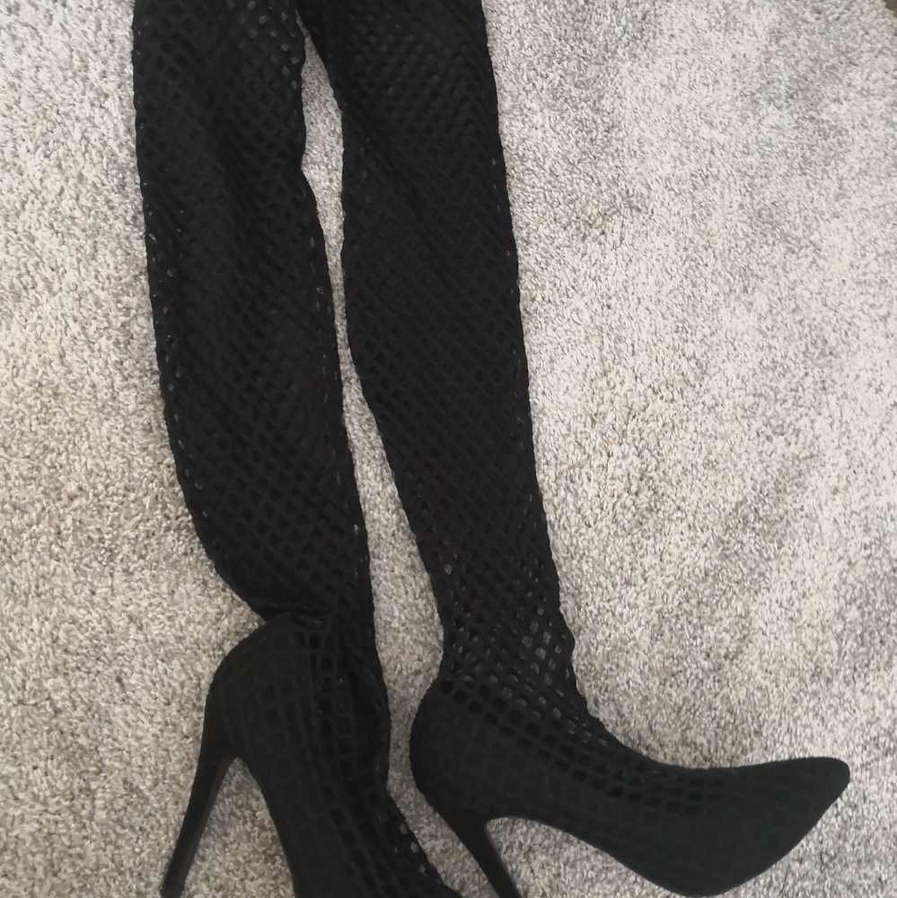 Black knee high fishnet stiletto pumps